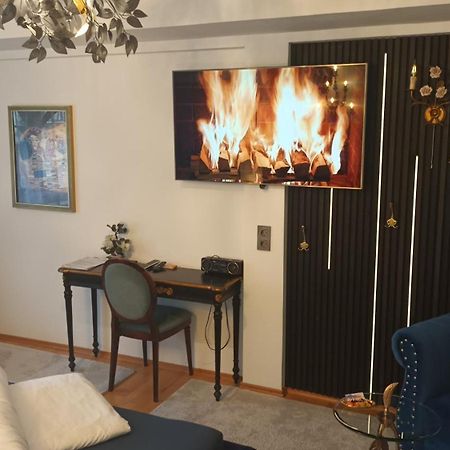 Stilvolles Appartement Im Zentralen Schwabing - Innenstadt Munchen Bagian luar foto